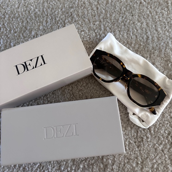 Dezi sunglasses by Desi Perkins main image 8